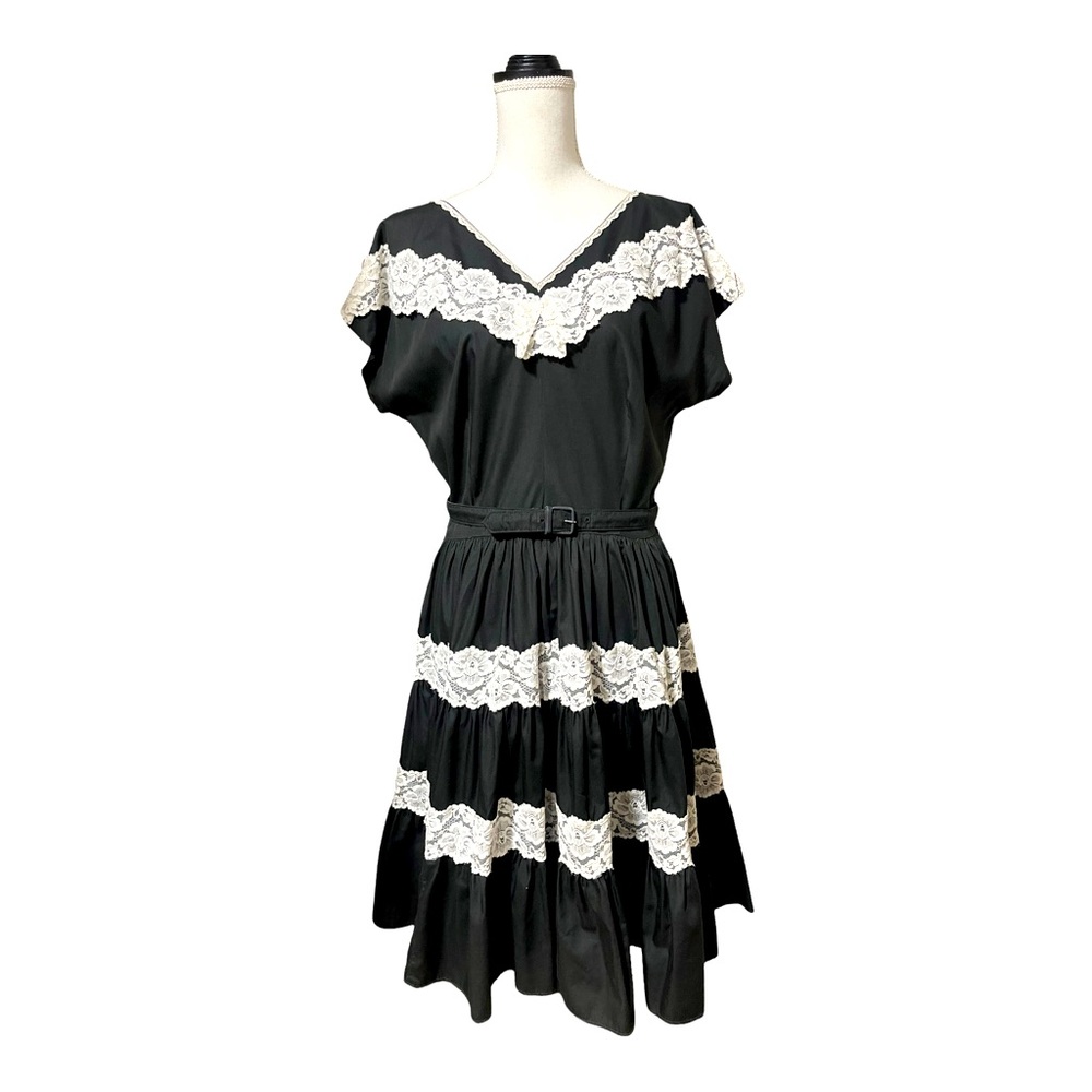 Vintage 1960s Pete Bettina of Miami square dancing dress